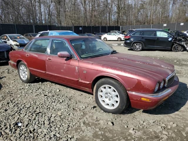 2001 Jaguar XJ8