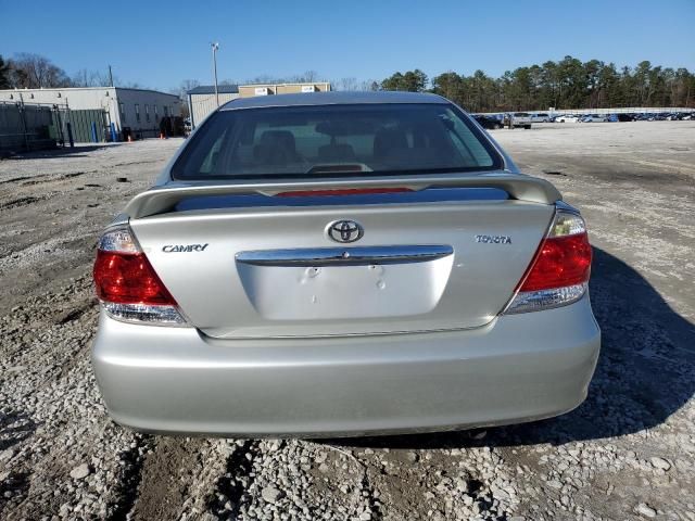 2005 Toyota Camry LE