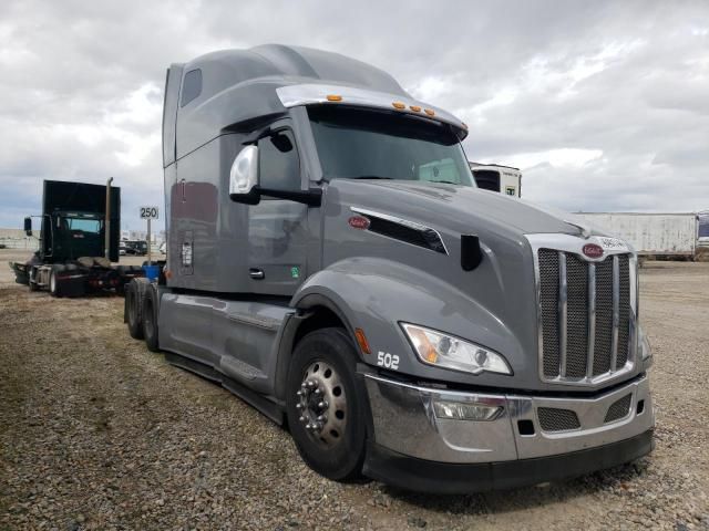 2023 Peterbilt 579