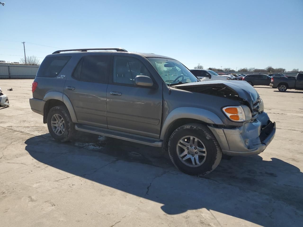 2003 Toyota Sequoia SR5