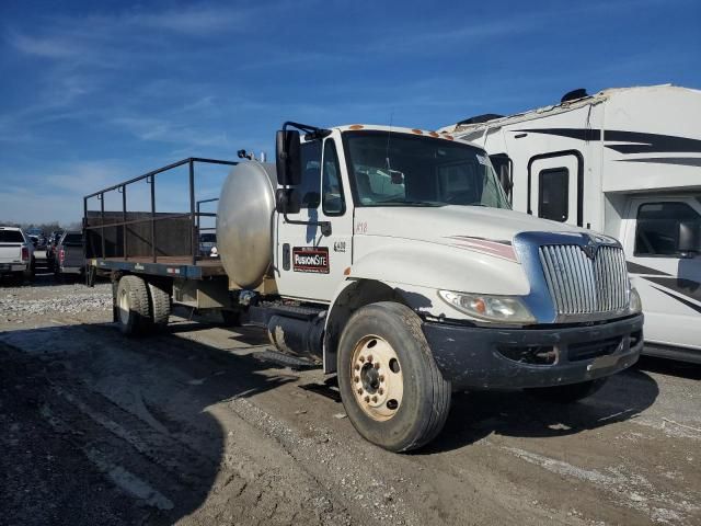 2006 International 4000 4400