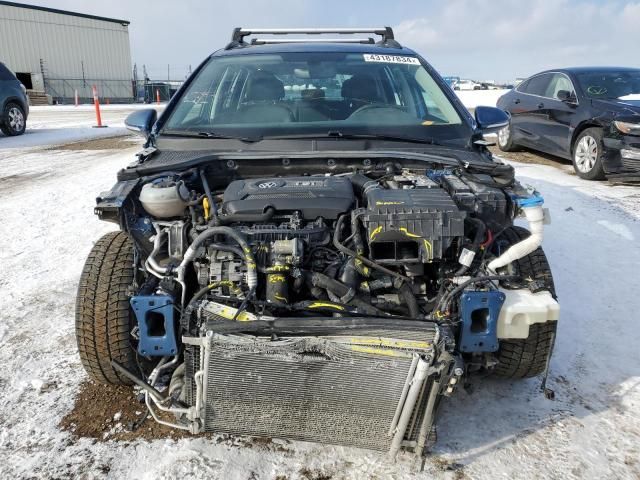 2019 Volkswagen Golf Sportwagen S