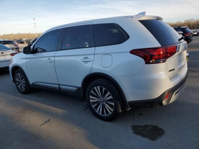 2019 Mitsubishi Outlander SE