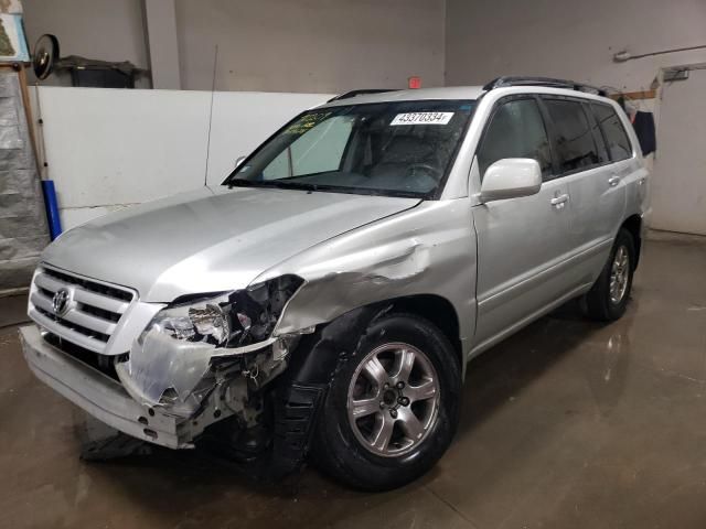 2004 Toyota Highlander Base