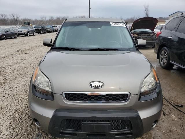 2011 KIA Soul +