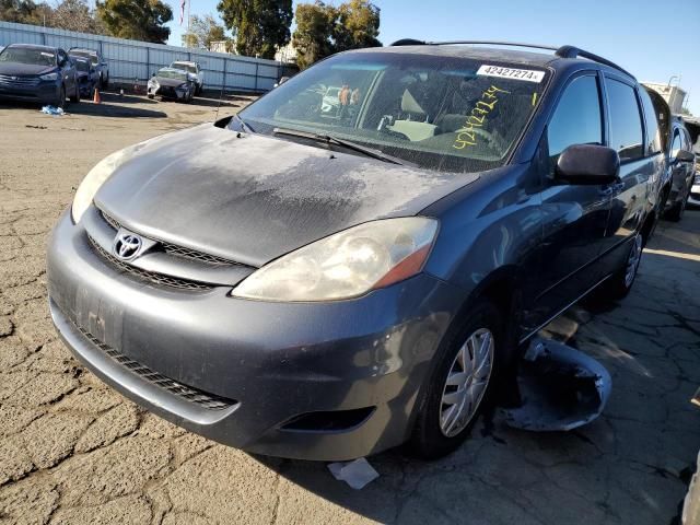 2008 Toyota Sienna CE