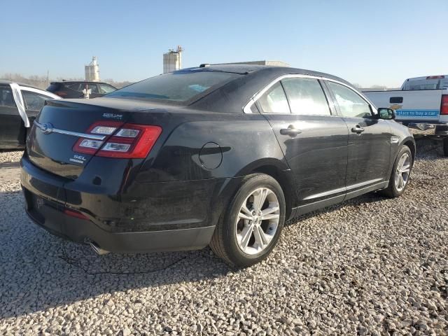 2016 Ford Taurus SEL