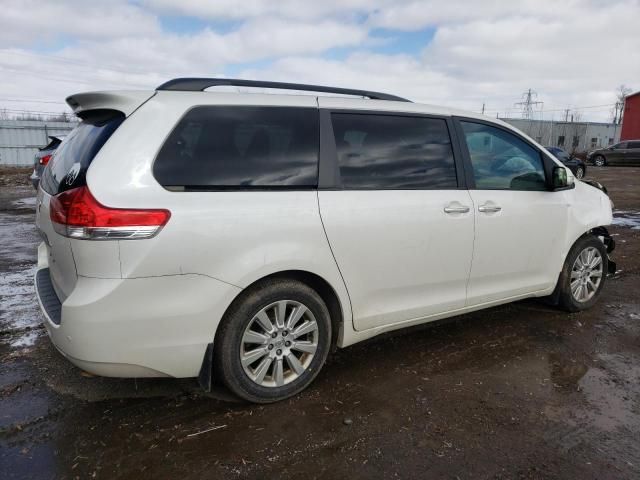 2014 Toyota Sienna XLE