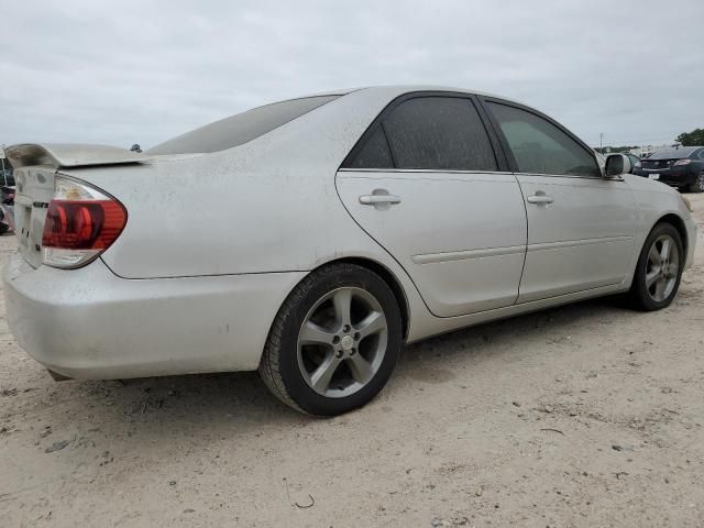 2005 Toyota Camry SE