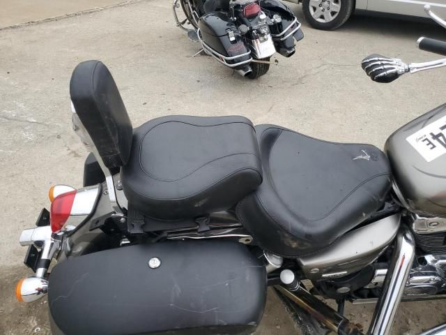 2006 Honda VT1100 C2