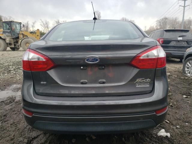 2015 Ford Fiesta SE