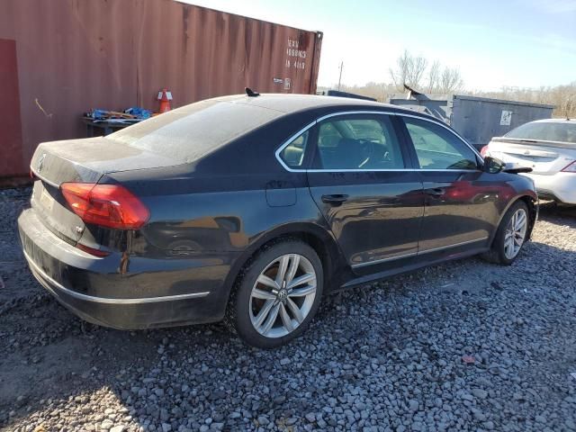 2016 Volkswagen Passat SEL