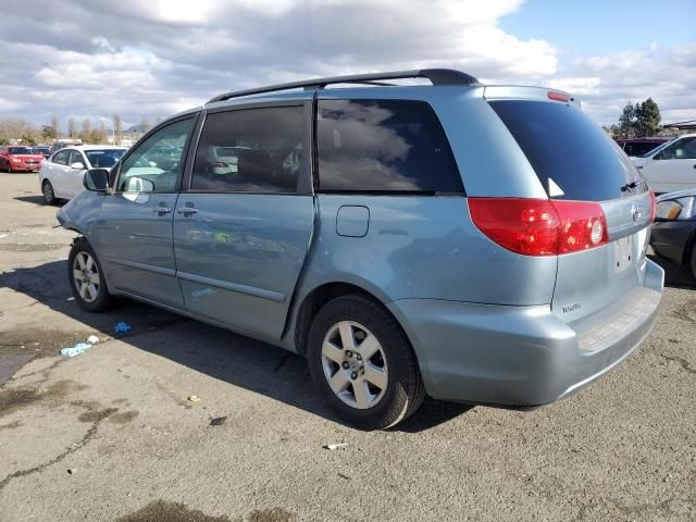 2008 Toyota Sienna CE