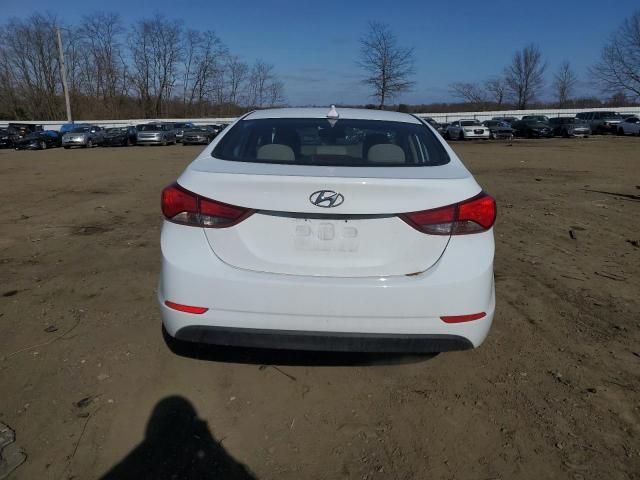 2016 Hyundai Elantra SE