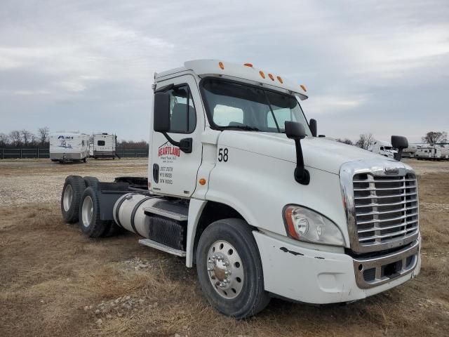 2012 Freightliner Cascadia 125