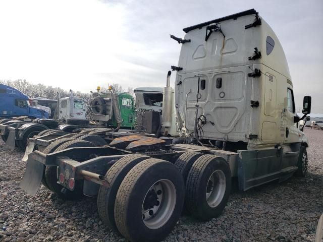 2017 Freightliner Cascadia 125