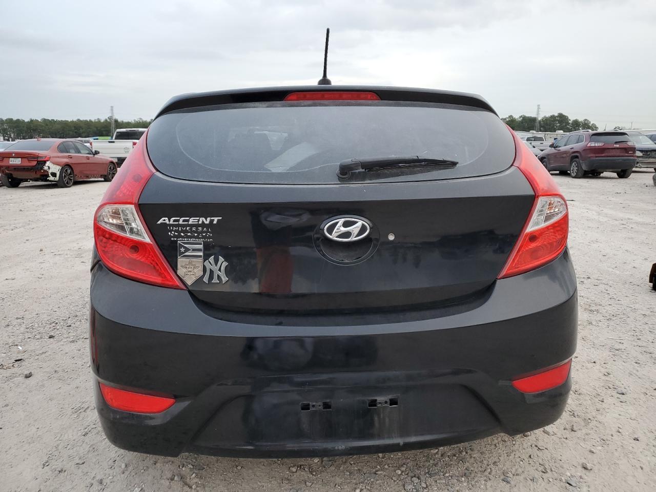 2013 Hyundai Accent gls