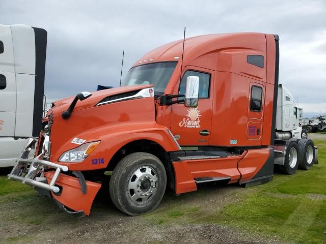 2023 Kenworth Construction T680