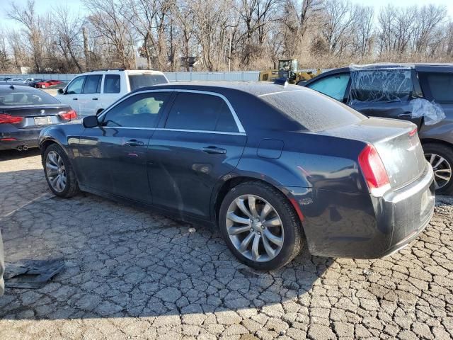 2018 Chrysler 300 Touring