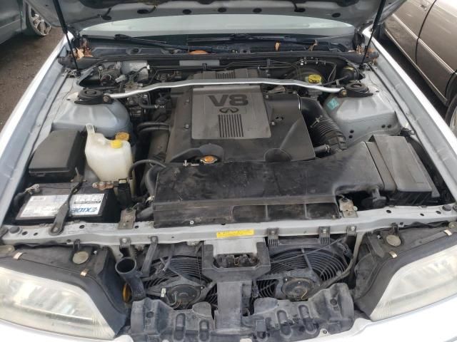 1998 Infiniti Q45 Base