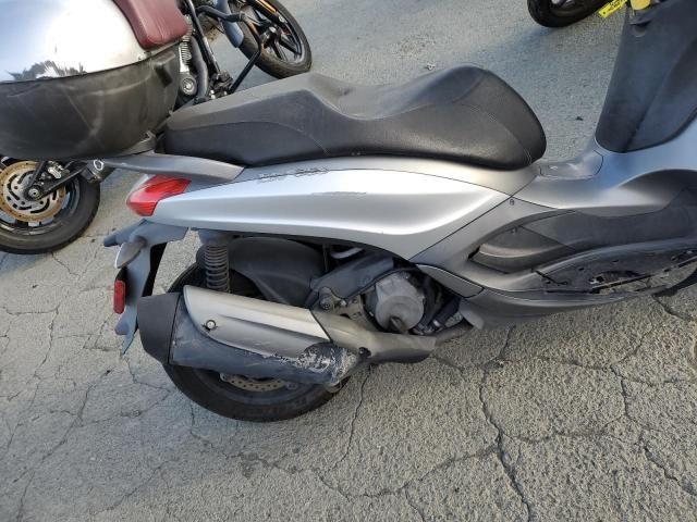 2015 Vespa 2015 Piaggio BV 350