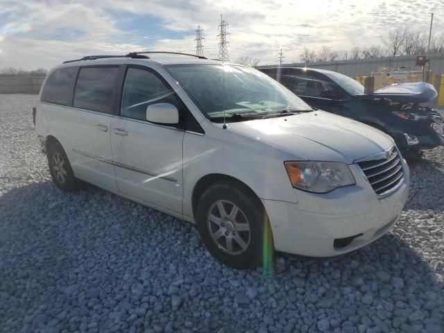 2010 Chrysler Town & Country Touring