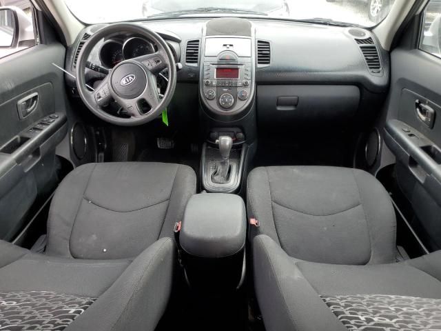 2011 KIA Soul +