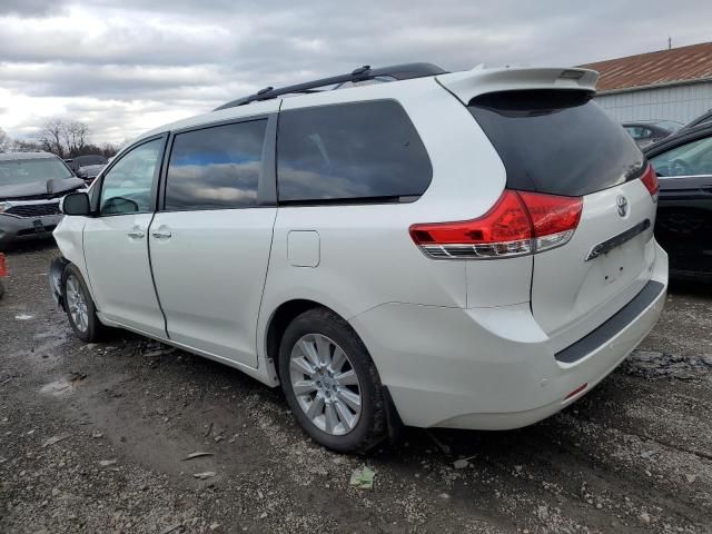 2013 Toyota Sienna XLE