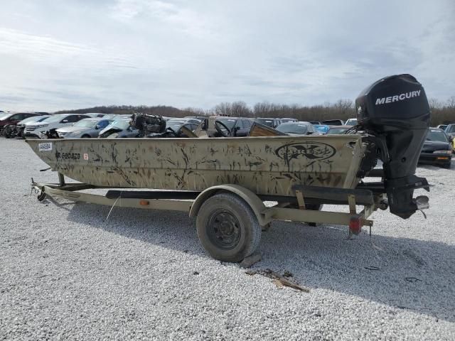 2001 X-Press Boat