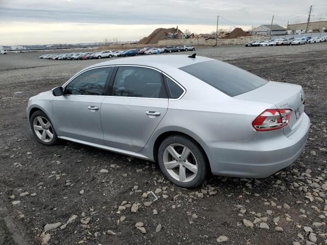 2013 Volkswagen Passat SE