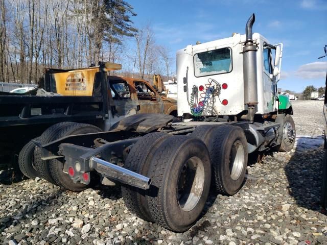 2007 Freightliner Conventional Columbia