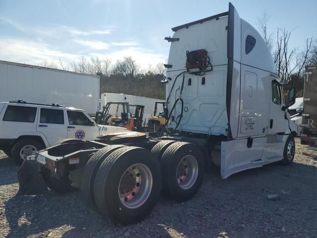 2023 Freightliner Cascadia 126