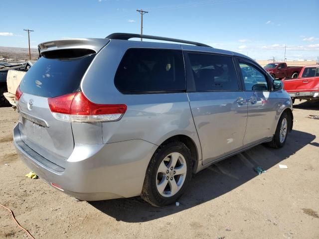 2012 Toyota Sienna LE