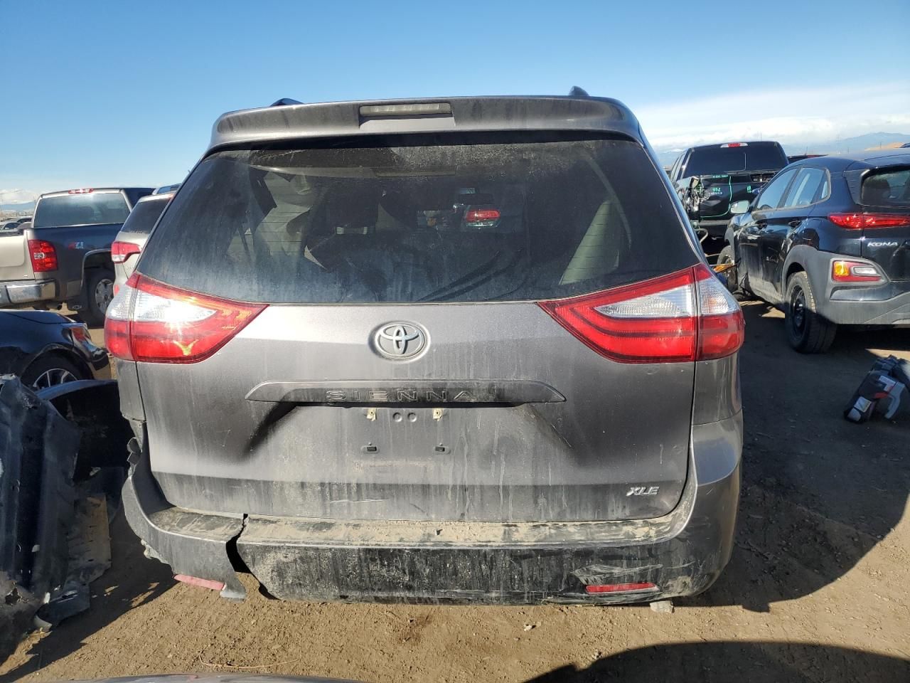 2015 Toyota Sienna xle