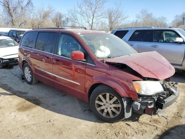 2013 Chrysler Town & Country Touring