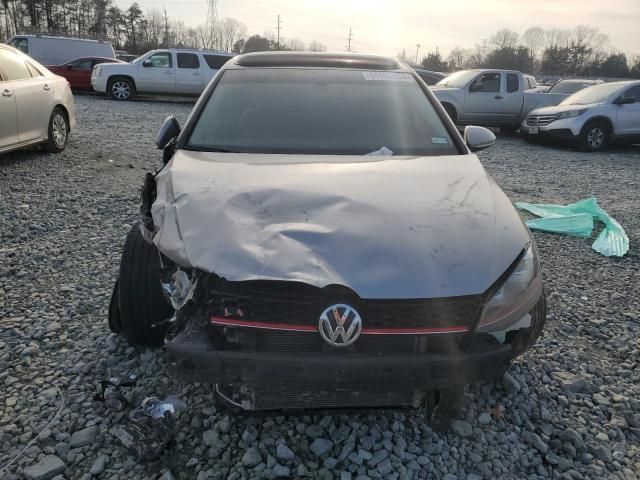 2016 Volkswagen Golf S/SE