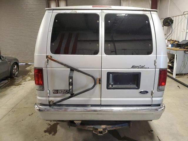 2005 Ford Econoline E350 Super Duty Wagon