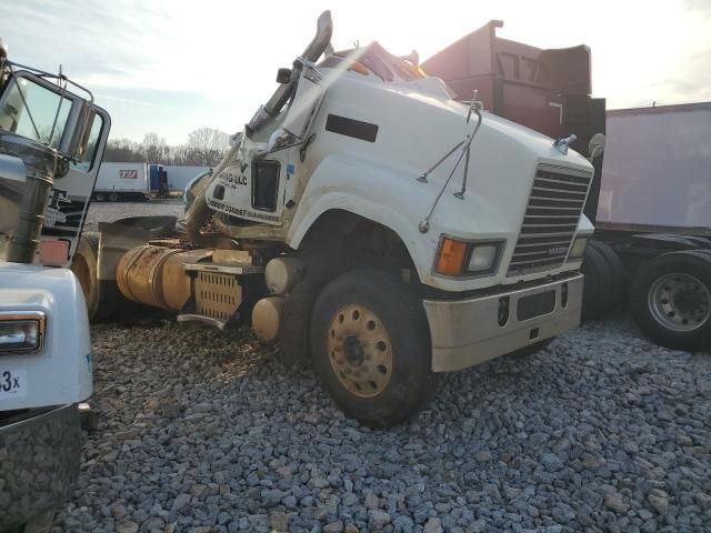 2013 Mack 600 CHU600