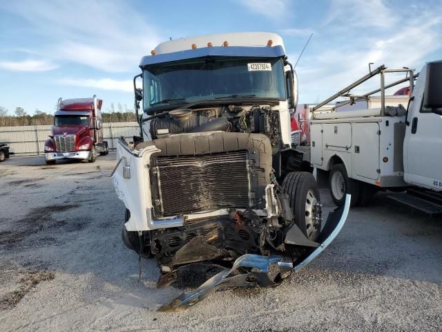 2016 Mack 600 CXU600