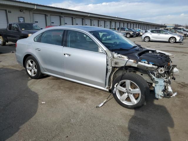 2012 Volkswagen Passat SE