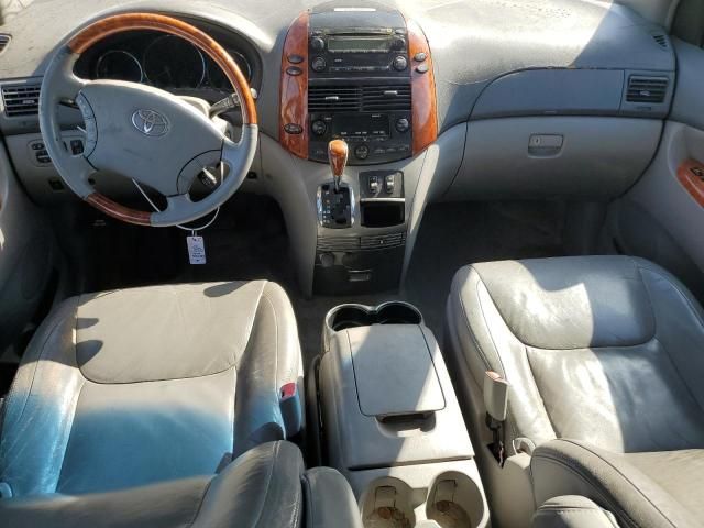 2006 Toyota Sienna XLE