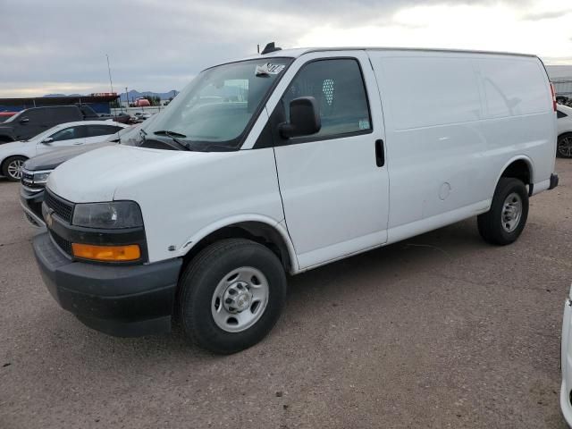 2022 Chevrolet Express G2500