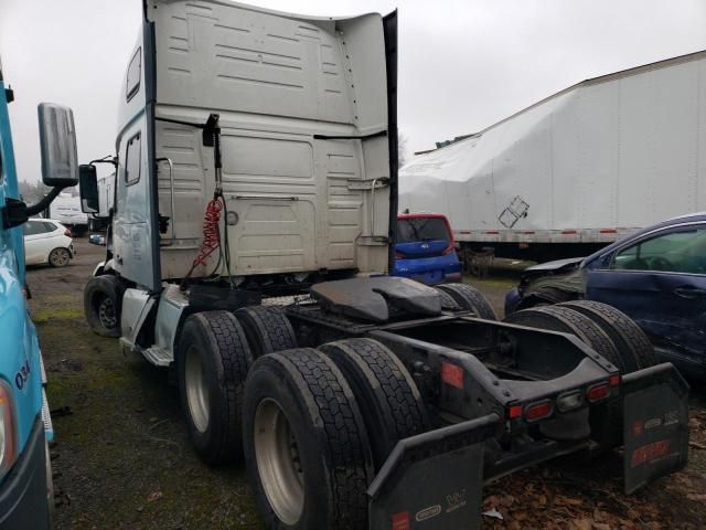 2023 Volvo VN VNL