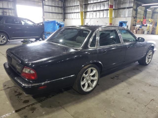 2000 Jaguar XJR