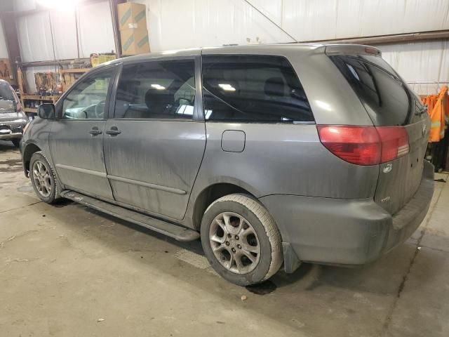 2005 Toyota Sienna CE