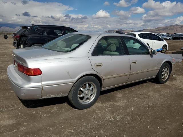 2000 Toyota Camry CE