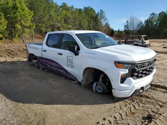 2022 Chevrolet Silverado K1500 Custom