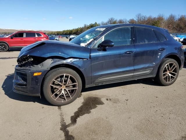 2022 Porsche Macan