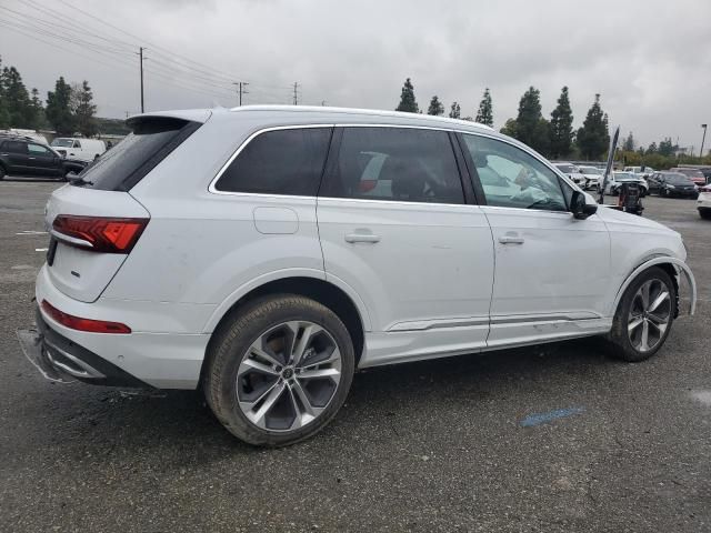 2023 Audi Q7 Premium Plus