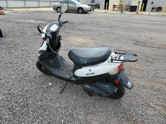 2022 Baod Moped